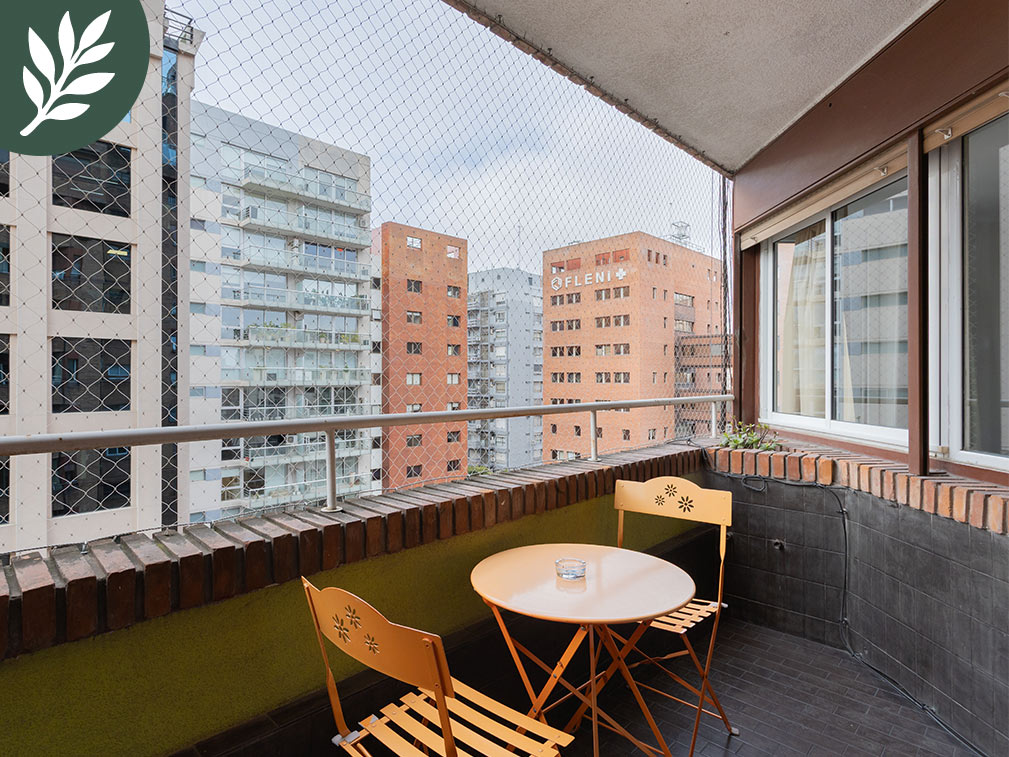 Balcón del departamento con vista a Belgrano
